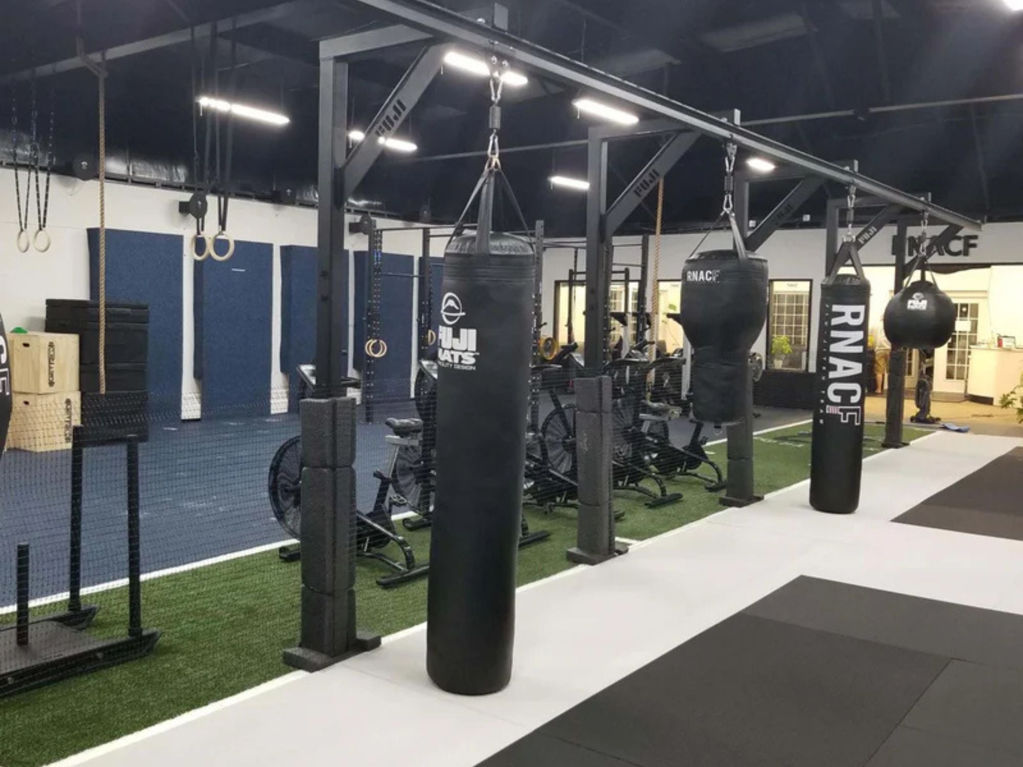 Trolley Bag Rack: Floor Mount